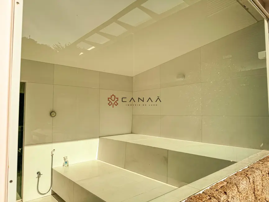 Foto 37 de Casa de Condomínio com 5 quartos para alugar, 500m2 em Portogalo, Angra Dos Reis - RJ