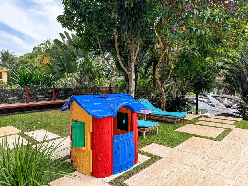 Foto 23 de Casa de Condomínio com 5 quartos para alugar, 500m2 em Portogalo, Angra Dos Reis - RJ