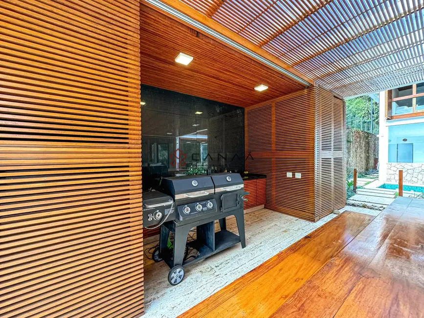 Foto 14 de Casa de Condomínio com 5 quartos para alugar, 500m2 em Portogalo, Angra Dos Reis - RJ