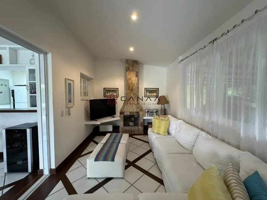 Foto 6 de Casa de Condomínio com 5 quartos à venda, 400m2 em Frade (Cunhambebe), Angra Dos Reis - RJ