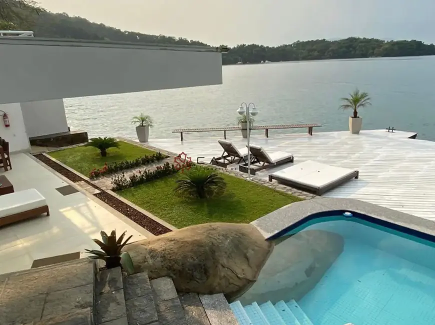 Foto 1 de Casa de Condomínio com 6 quartos à venda, 450m2 em Vila Velha, Angra Dos Reis - RJ