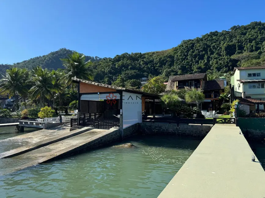 Foto 4 de Casa com 4 quartos à venda, 600m2 em Marinas, Angra Dos Reis - RJ