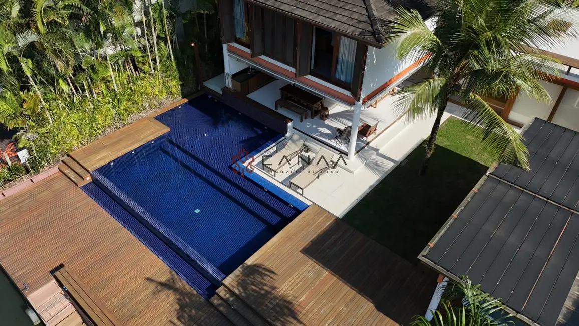 Casa de Condomínio com 4 quartos para alugar, 600m2 em Frade (Cunhambebe), Angra Dos Reis - RJ - imagem 4 Foto 4 de Casa de Condomínio com 4 quartos para alugar, 600m2 em Frade (Cunhambebe), Angra Dos Reis - RJ