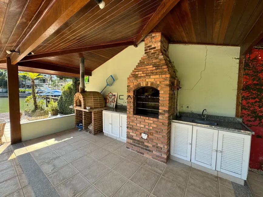 Foto 8 de Casa de Condomínio com 3 quartos à venda, 400m2 em Frade (Cunhambebe), Angra Dos Reis - RJ