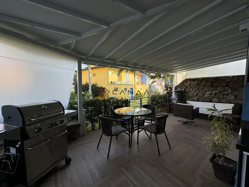 Foto 6 de Casa de Condomínio com 6 quartos à venda, 160m2 em Portogalo, Angra Dos Reis - RJ