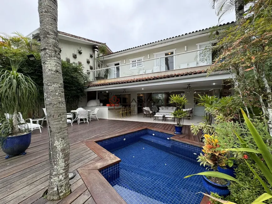 Foto 1 de Casa de Condomínio com 5 quartos à venda, 400m2 em Frade (Cunhambebe), Angra Dos Reis - RJ