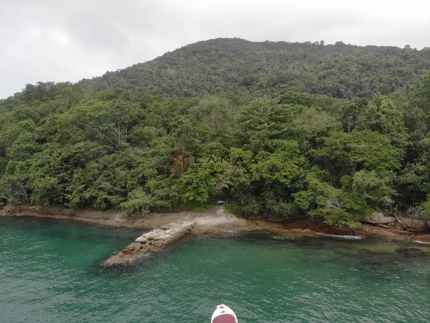 Foto 1 de Terreno / Lote à venda, 160000m2 em Angra Dos Reis - RJ
