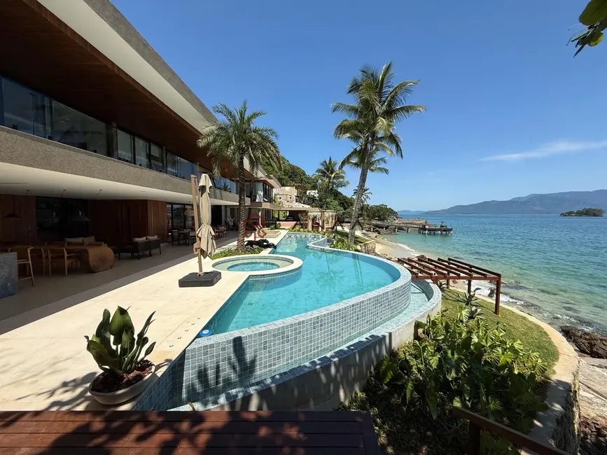 Foto 1 de Casa de Condomínio com 6 quartos à venda, 1300m2 em Mombaça, Angra Dos Reis - RJ