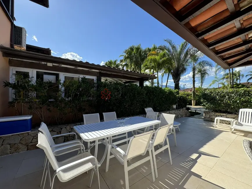 Foto 4 de Casa de Condomínio com 5 quartos à venda, 400m2 em Frade (Cunhambebe), Angra Dos Reis - RJ