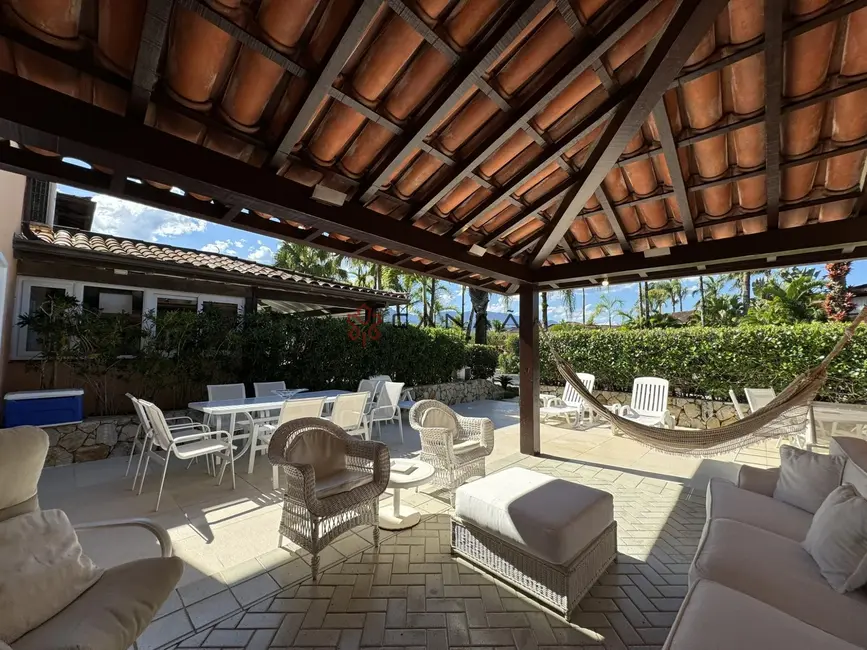 Foto 3 de Casa de Condomínio com 5 quartos à venda, 400m2 em Frade (Cunhambebe), Angra Dos Reis - RJ