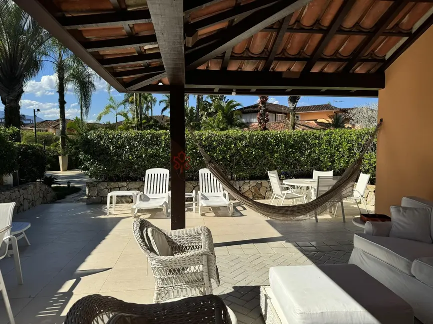 Foto 5 de Casa de Condomínio com 5 quartos à venda, 400m2 em Frade (Cunhambebe), Angra Dos Reis - RJ