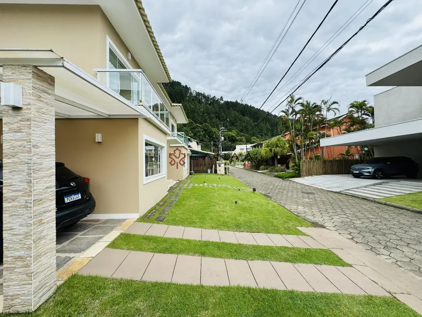 Foto 4 de Casa de Condomínio com 4 quartos à venda, 295m2 em Pontal (Cunhambebe), Angra Dos Reis - RJ