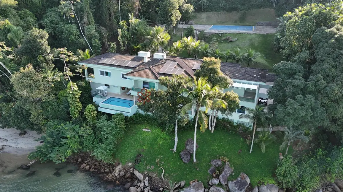 Casa com 6 quartos para alugar, 1000m2 em Piraquara (Cunhambebe), Angra Dos Reis - RJ - imagem 1 Foto 1 de Casa com 6 quartos para alugar, 1000m2 em Piraquara (Cunhambebe), Angra Dos Reis - RJ