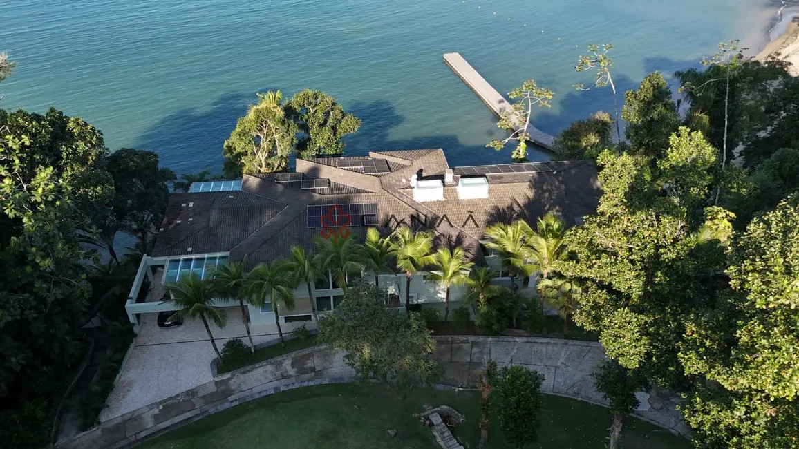 Casa com 6 quartos para alugar, 1000m2 em Piraquara (Cunhambebe), Angra Dos Reis - RJ - imagem 9 Foto 9 de Casa com 6 quartos para alugar, 1000m2 em Piraquara (Cunhambebe), Angra Dos Reis - RJ