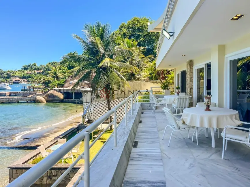 Foto 7 de Casa com 8 quartos à venda, 500m2 em Mombaça, Angra Dos Reis - RJ