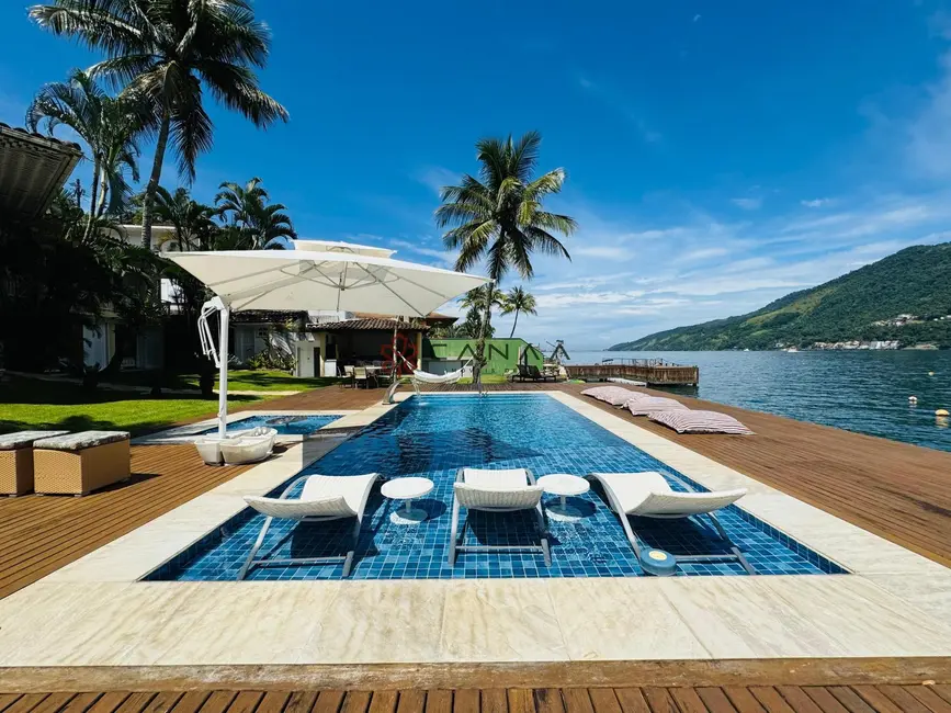 Casa com 6 quartos para alugar, 700m2 em Portogalo, Angra Dos Reis - RJ - imagem 6 Foto 6 de Casa com 6 quartos para alugar, 700m2 em Portogalo, Angra Dos Reis - RJ