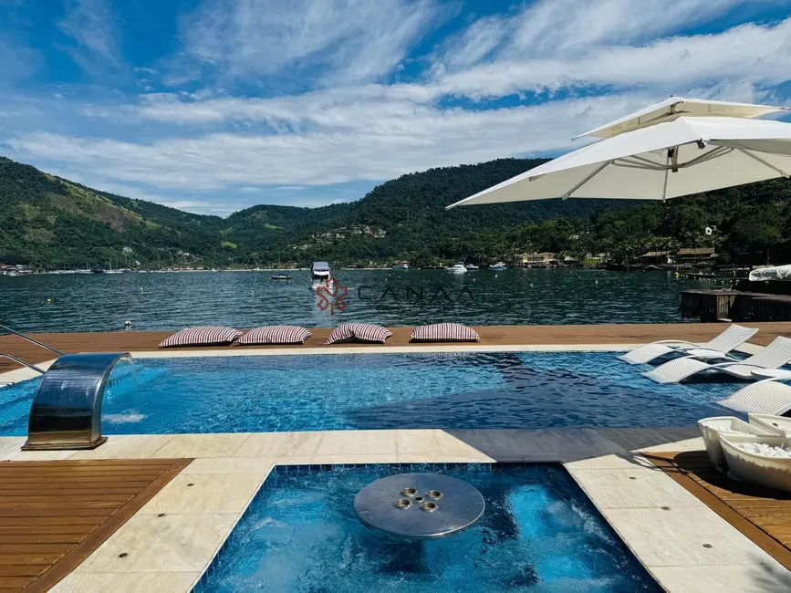 Casa com 6 quartos para alugar, 700m2 em Portogalo, Angra Dos Reis - RJ - imagem 8 Foto 8 de Casa com 6 quartos para alugar, 700m2 em Portogalo, Angra Dos Reis - RJ