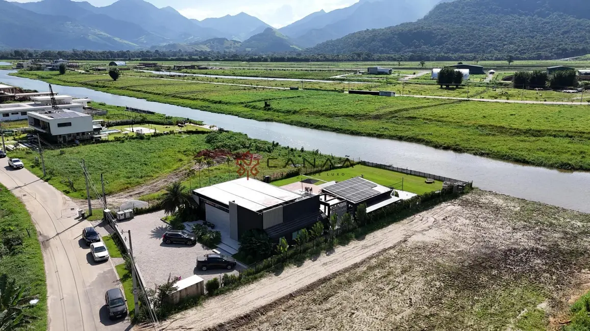 Foto 8 de Casa de Condomínio com 5 quartos à venda, 370m2 em Mangaratiba - RJ