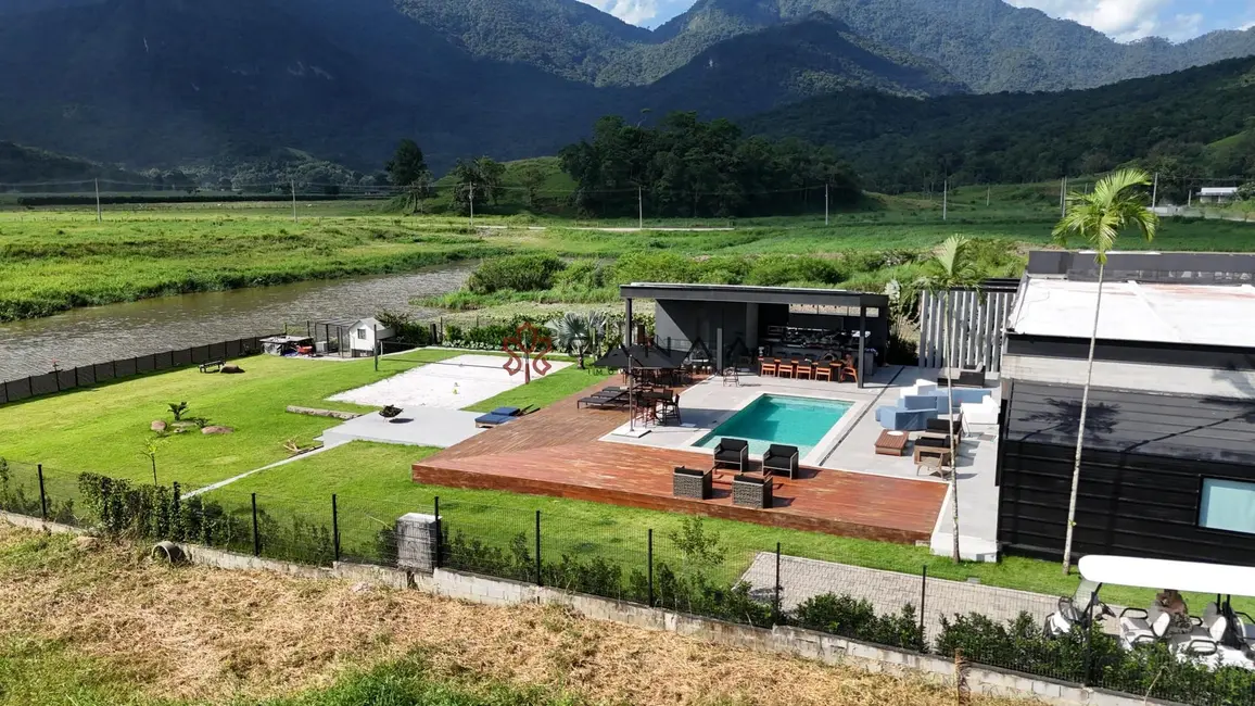 Foto 5 de Casa de Condomínio com 5 quartos à venda, 370m2 em Mangaratiba - RJ