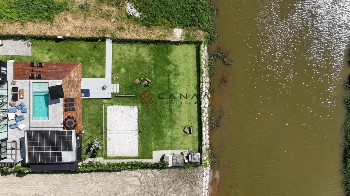 Foto 9 de Casa de Condomínio com 5 quartos à venda, 370m2 em Mangaratiba - RJ