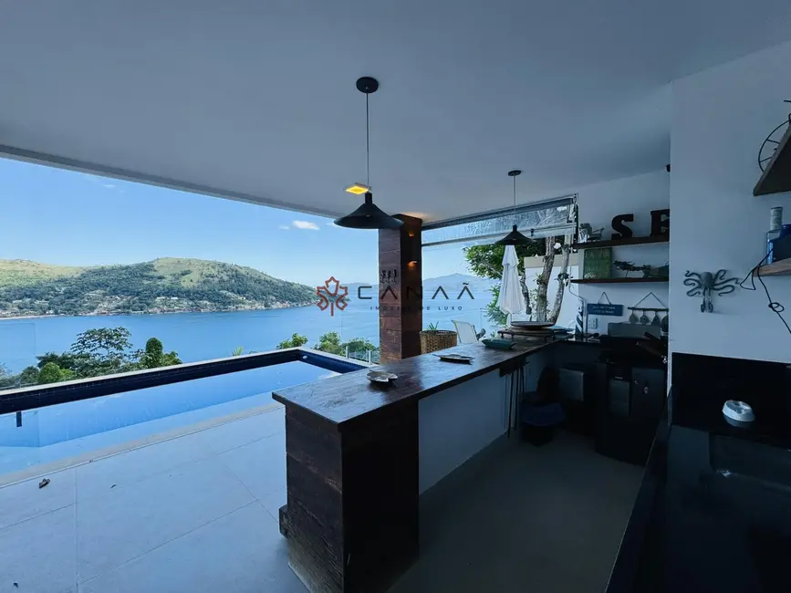 Foto 2 de Casa de Condomínio com 7 quartos à venda, 350m2 em Portogalo, Angra Dos Reis - RJ