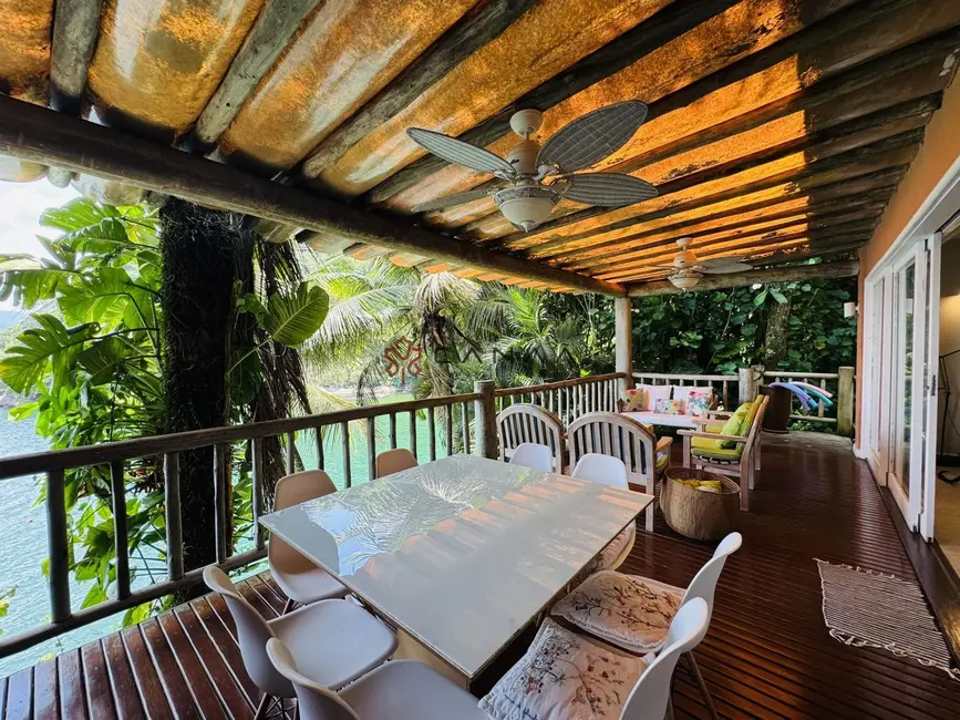 Foto 5 de Casa com 4 quartos à venda, 260m2 em Pontal (Cunhambebe), Angra Dos Reis - RJ