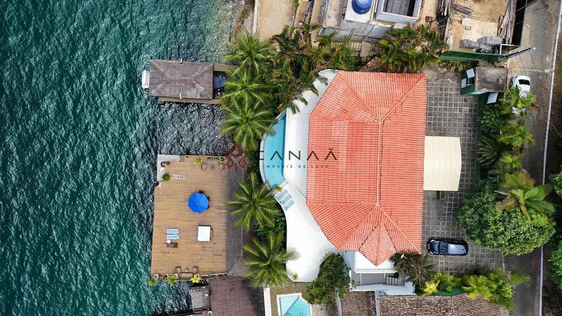 Casa de Condomínio com 5 quartos para alugar, 774m2 em Portogalo, Angra Dos Reis - RJ - imagem 2 Foto 2 de Casa de Condomínio com 5 quartos para alugar, 774m2 em Portogalo, Angra Dos Reis - RJ