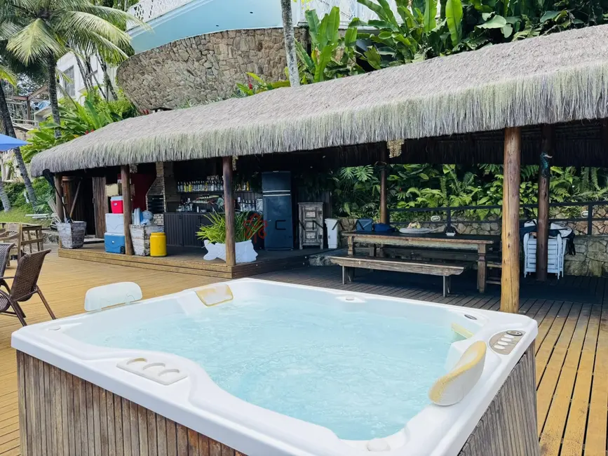 Casa de Condomínio com 5 quartos para alugar, 774m2 em Portogalo, Angra Dos Reis - RJ - imagem 7 Foto 7 de Casa de Condomínio com 5 quartos para alugar, 774m2 em Portogalo, Angra Dos Reis - RJ