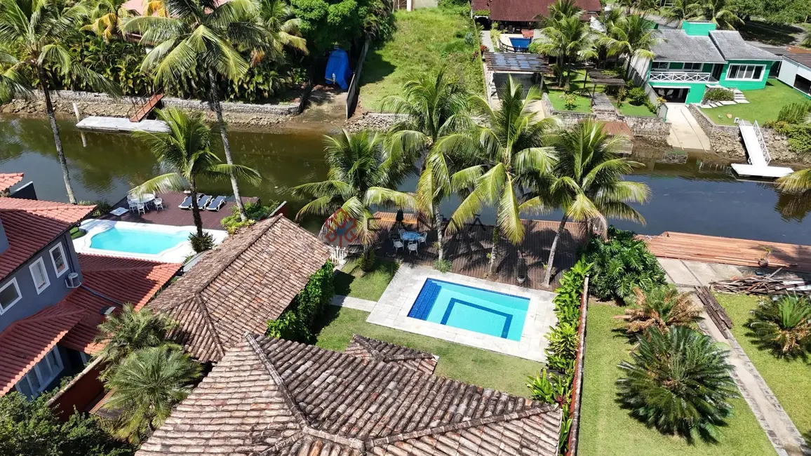 Casa de Condomínio com 4 quartos para alugar, 267m2 em Bracuí (Cunhambebe), Angra Dos Reis - RJ - imagem 6 Foto 6 de Casa de Condomínio com 4 quartos para alugar, 267m2 em Bracuí (Cunhambebe), Angra Dos Reis - RJ
