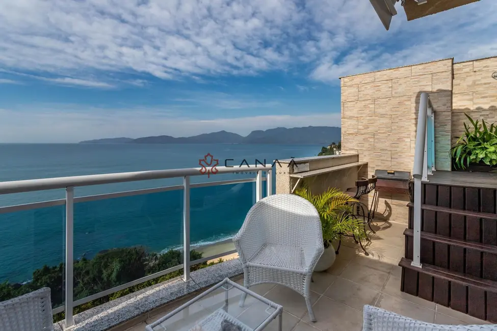 Cobertura com 3 quartos para alugar, 145m2 em Centro, Mangaratiba - RJ - imagem 1 Foto 1 de Cobertura com 3 quartos para alugar, 145m2 em Centro, Mangaratiba - RJ