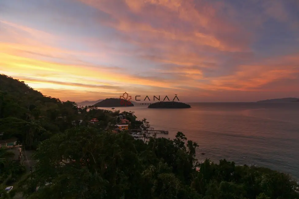 Cobertura com 3 quartos para alugar, 145m2 em Centro, Mangaratiba - RJ - imagem 4 Foto 4 de Cobertura com 3 quartos para alugar, 145m2 em Centro, Mangaratiba - RJ