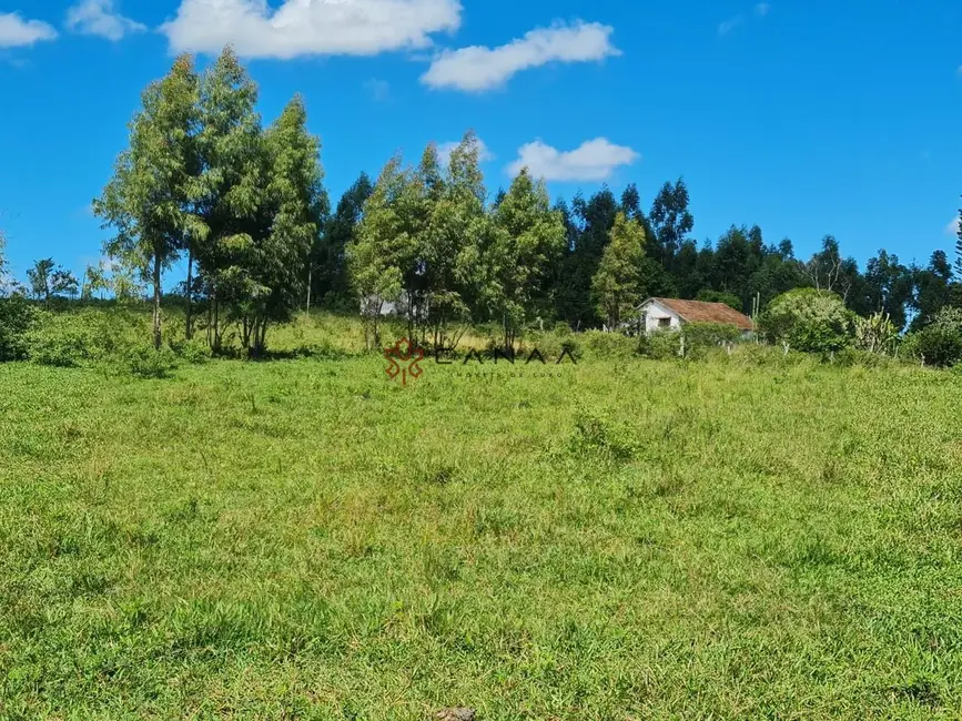 Foto 1 de Fazenda / Haras com 3 quartos à venda, 2520000m2 em Araruama - RJ