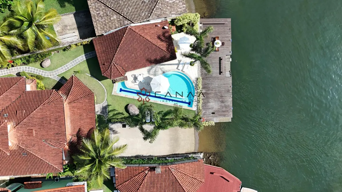 Foto 3 de Casa de Condomínio com 6 quartos à venda, 450m2 em Bracuí (Cunhambebe), Angra Dos Reis - RJ