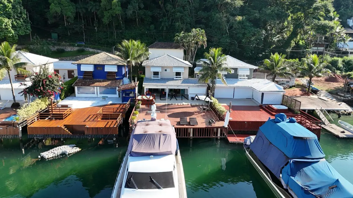 Foto 3 de Casa de Condomínio com 4 quartos à venda, 350m2 em Pontal (Cunhambebe), Angra Dos Reis - RJ