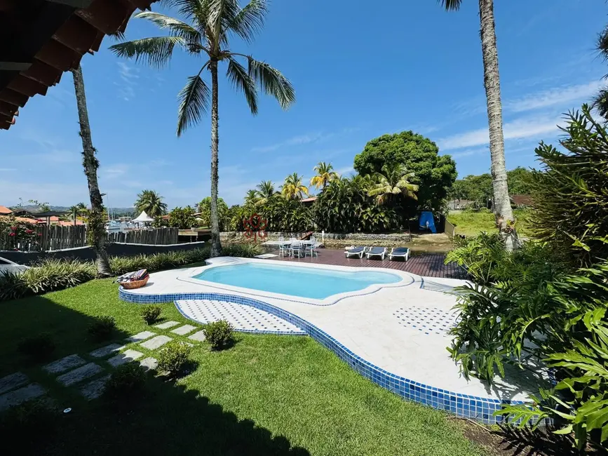 Casa de Condomínio com 6 quartos à venda, 450m2 em Bracuí (Cunhambebe), Angra Dos Reis - RJ - imagem 6 Foto 6 de Casa de Condomínio com 6 quartos à venda, 450m2 em Bracuí (Cunhambebe), Angra Dos Reis - RJ