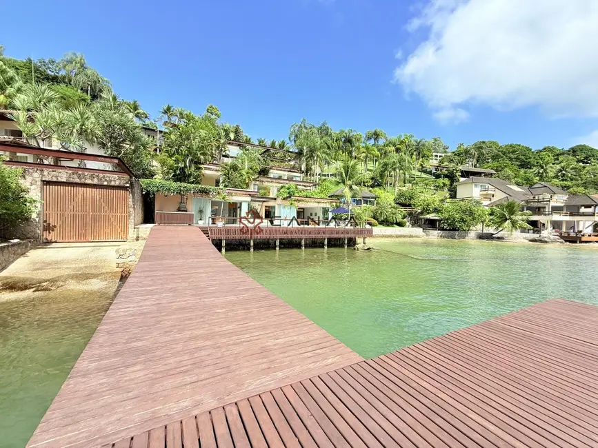Foto 5 de Casa de Condomínio com 6 quartos à venda, 650m2 em Mombaça, Angra Dos Reis - RJ