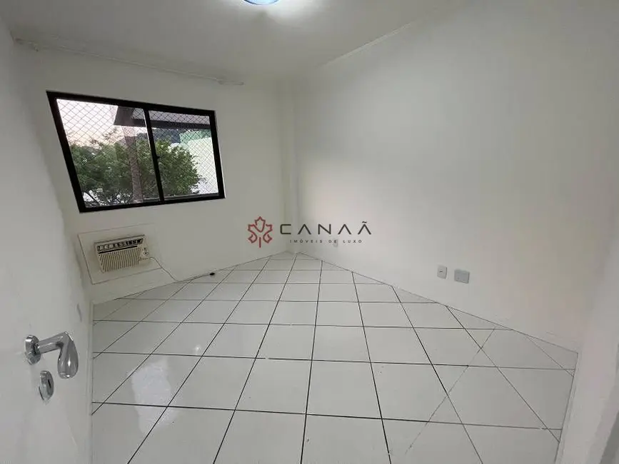 Apartamento com 3 quartos para alugar, 99m2 em Parque das Palmeiras, Angra Dos Reis - RJ - imagem 4 Foto 4 de Apartamento com 3 quartos para alugar, 99m2 em Parque das Palmeiras, Angra Dos Reis - RJ