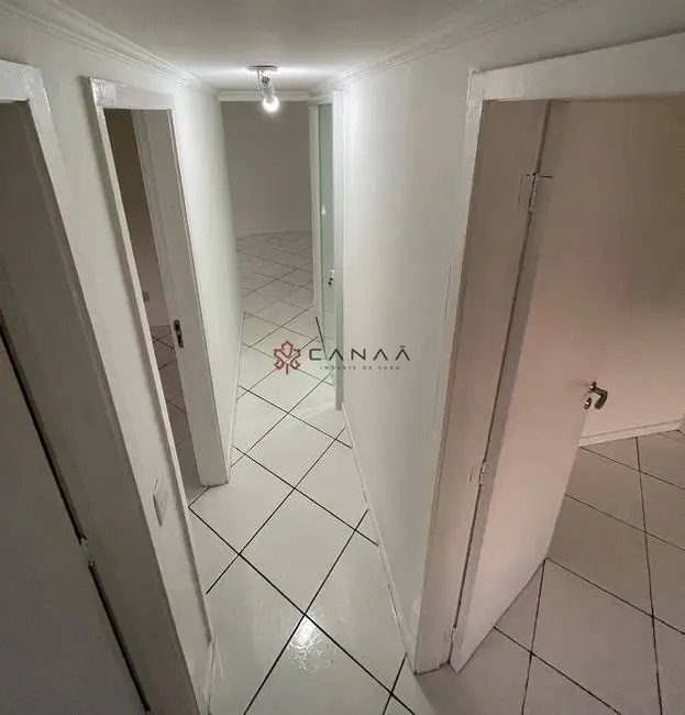 Apartamento com 3 quartos para alugar, 99m2 em Parque das Palmeiras, Angra Dos Reis - RJ - imagem 8 Foto 8 de Apartamento com 3 quartos para alugar, 99m2 em Parque das Palmeiras, Angra Dos Reis - RJ