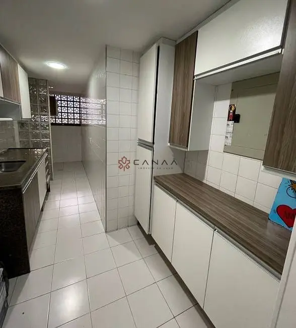 Apartamento com 3 quartos para alugar, 99m2 em Parque das Palmeiras, Angra Dos Reis - RJ - imagem 9 Foto 9 de Apartamento com 3 quartos para alugar, 99m2 em Parque das Palmeiras, Angra Dos Reis - RJ