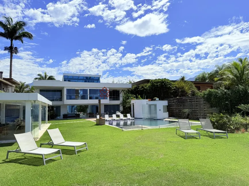 Foto 1 de Casa de Condomínio com 9 quartos à venda, 883m2 em Mangaratiba - RJ