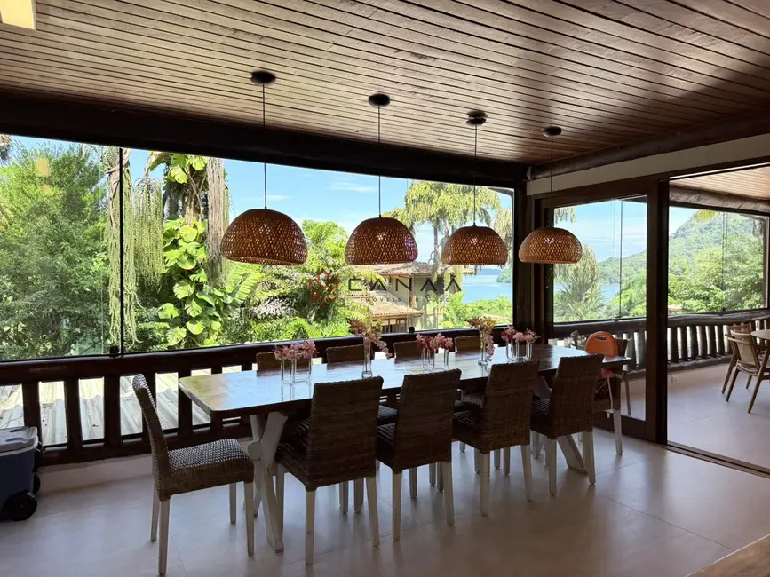 Foto 5 de Casa de Condomínio com 4 quartos à venda, 240m2 em Mombaça, Angra Dos Reis - RJ