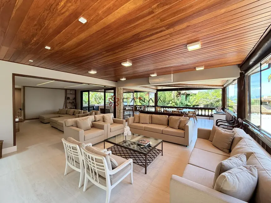 Foto 3 de Casa de Condomínio com 4 quartos à venda, 240m2 em Mombaça, Angra Dos Reis - RJ