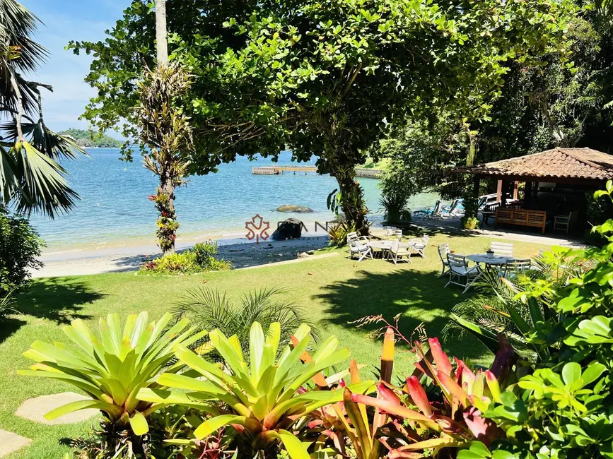 Foto 2 de Casa de Condomínio com 7 quartos à venda, 650m2 em Mombaça, Angra Dos Reis - RJ