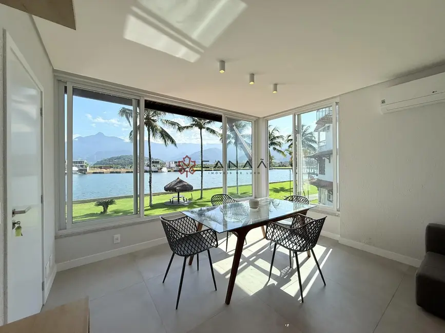 Apartamento com 1 quarto para alugar, 40m2 em Bracuí (Cunhambebe), Angra Dos Reis - RJ - imagem 3 Foto 3 de Apartamento com 1 quarto para alugar, 40m2 em Bracuí (Cunhambebe), Angra Dos Reis - RJ