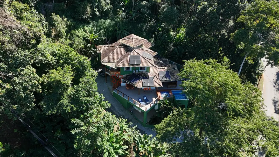 Foto 4 de Casa de Condomínio com 5 quartos para alugar, 400m2 em Portogalo, Angra Dos Reis - RJ