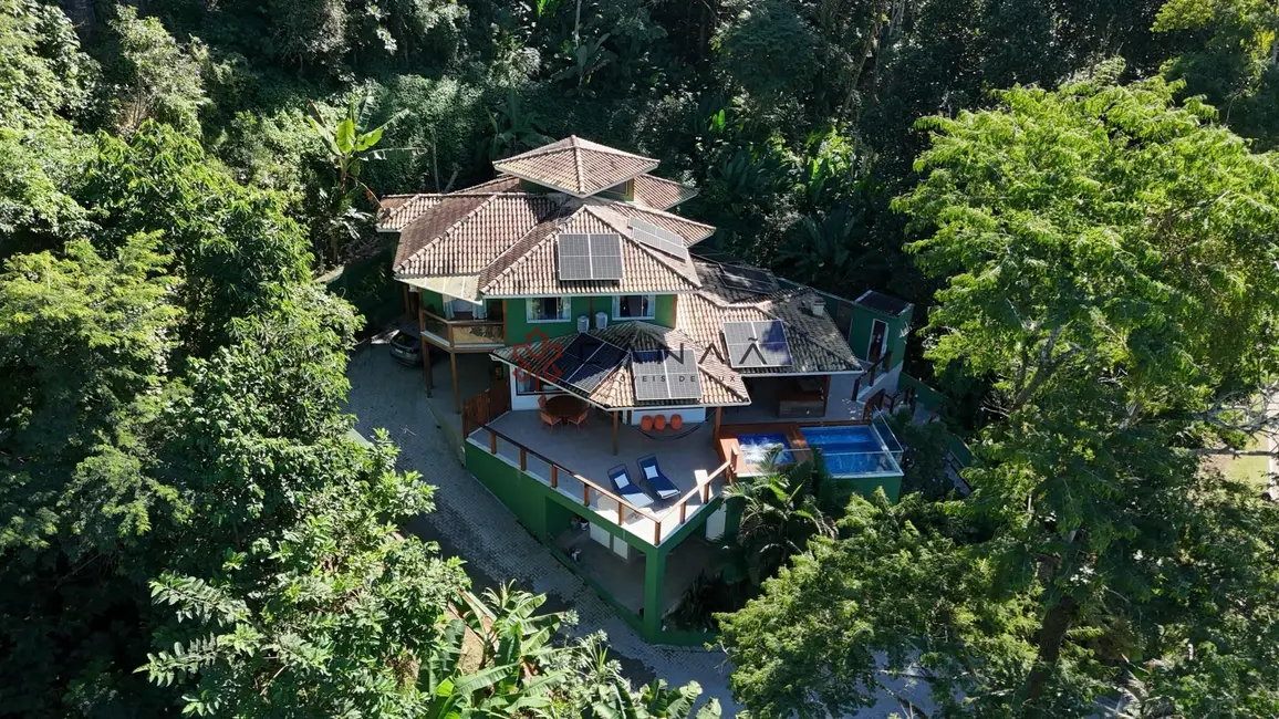 Foto 1 de Casa de Condomínio com 5 quartos para alugar, 400m2 em Portogalo, Angra Dos Reis - RJ