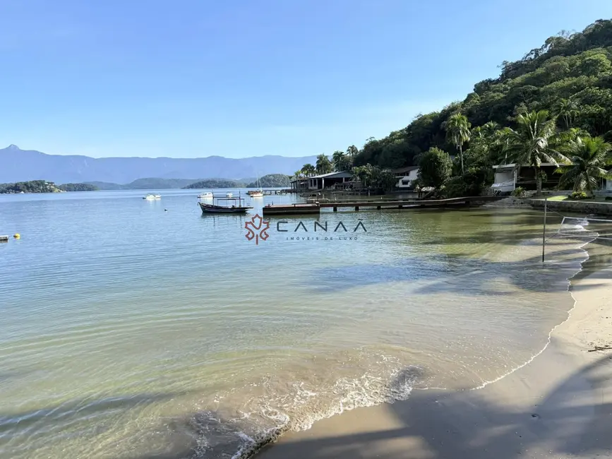 Casa com 4 quartos para alugar, 350m2 em Ponta do Sapê (Cunhambebe), Angra Dos Reis - RJ - imagem 9 Foto 9 de Casa com 4 quartos para alugar, 350m2 em Ponta do Sapê (Cunhambebe), Angra Dos Reis - RJ