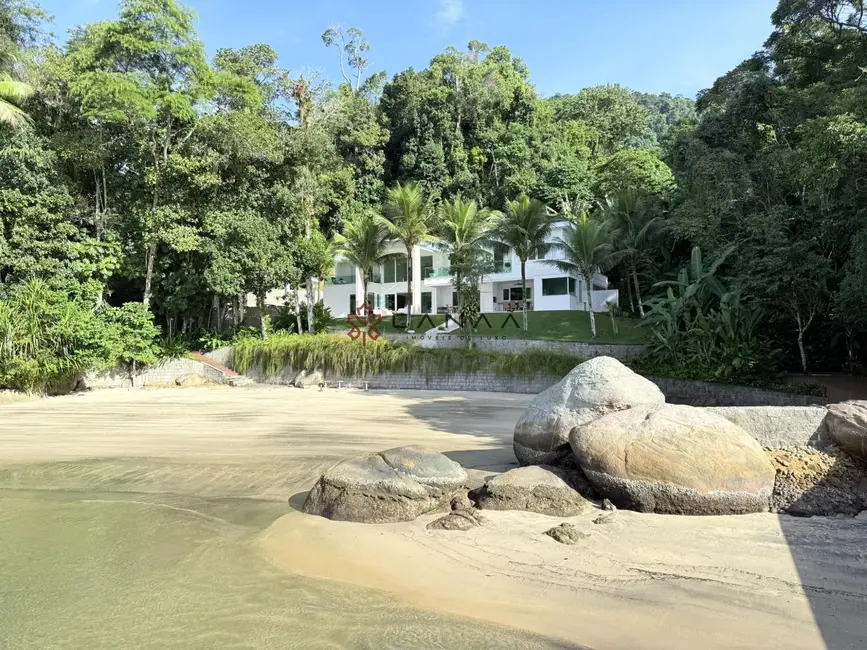 Foto 1 de Casa com 5 quartos para alugar, 1000m2 em Piraquara (Cunhambebe), Angra Dos Reis - RJ
