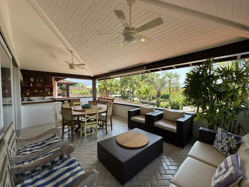 Foto 5 de Casa de Condomínio com 4 quartos à venda, 300m2 em Frade (Cunhambebe), Angra Dos Reis - RJ