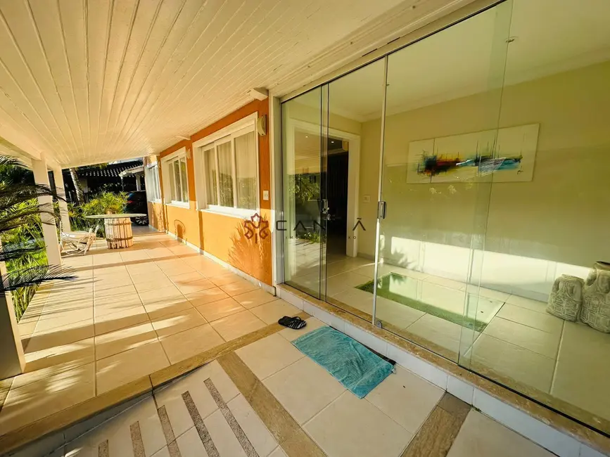 Foto 8 de Casa de Condomínio com 4 quartos à venda, 350m2 em Pontal (Cunhambebe), Angra Dos Reis - RJ